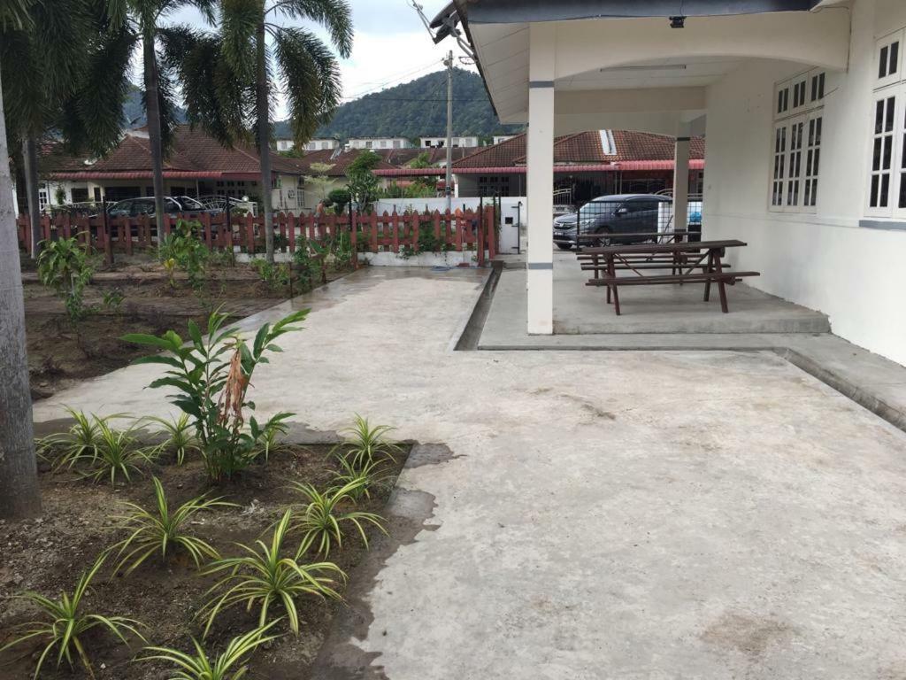 The Garden Vacation Home 卢穆特 外观 照片